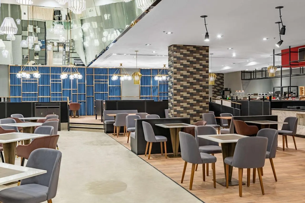 Park Inn By Radisson, Riyadh 4*,